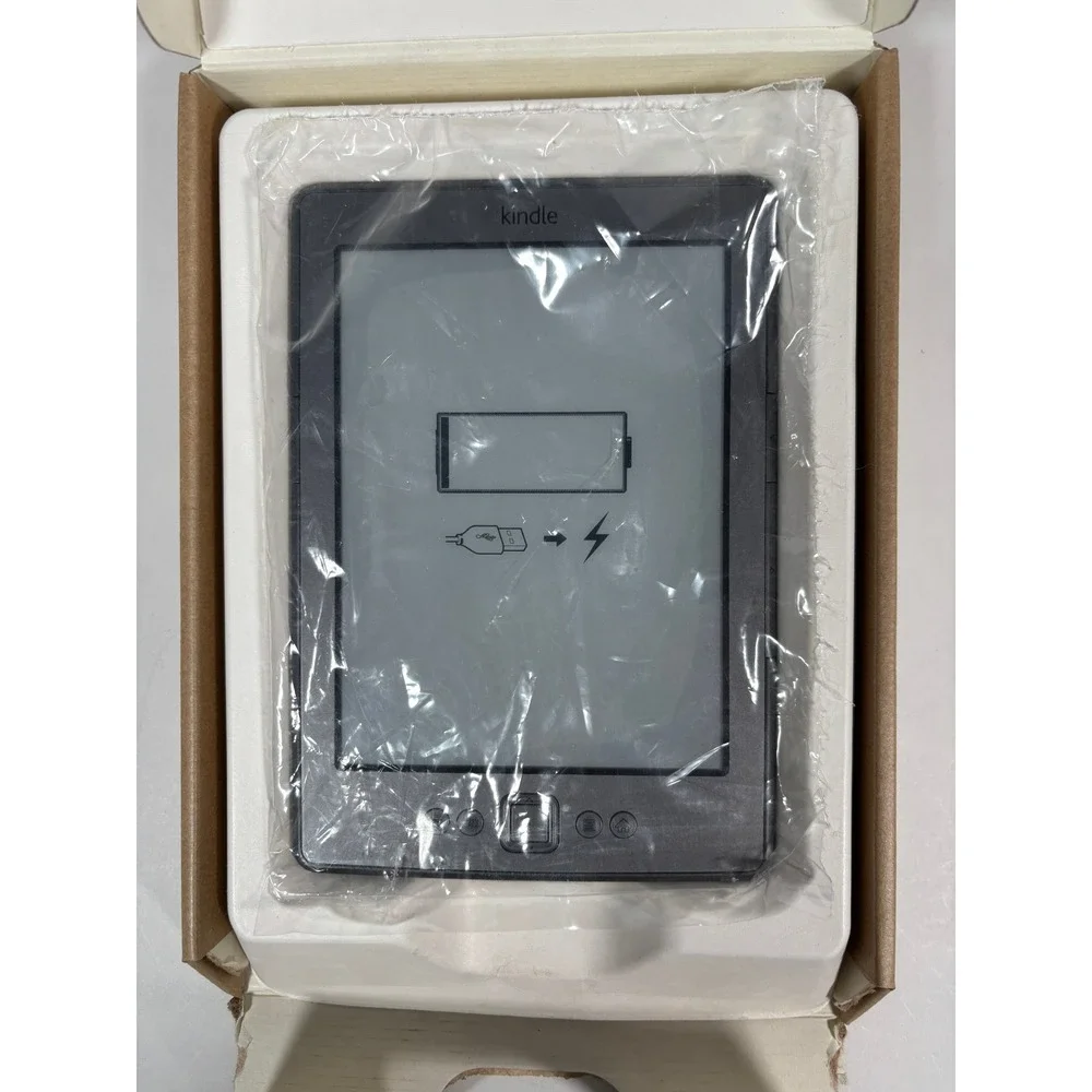 Amazon Kindle 4th Gen 6in E-Reader Wi-Fi Graphite D01100 Special Offers Boxed